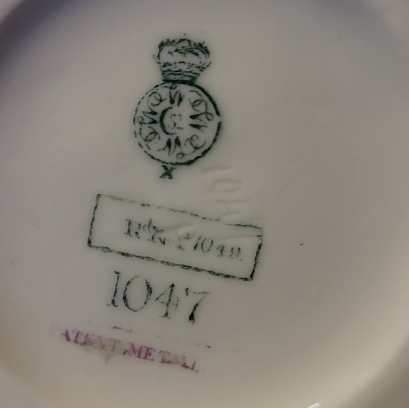 c. 1884 Royal Worcester Patent Metallic Slender Porcelain Pitcher Gold Metallic - Picture 3 of 4